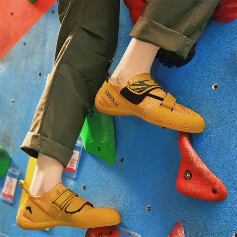 Load image into Gallery viewer, Professional Men Rock-Climbing Shoes Indoor Outdoor Climbing Shoes Beginners Knit Mesh Rock-Climbing Bouldering Training Sneaker
