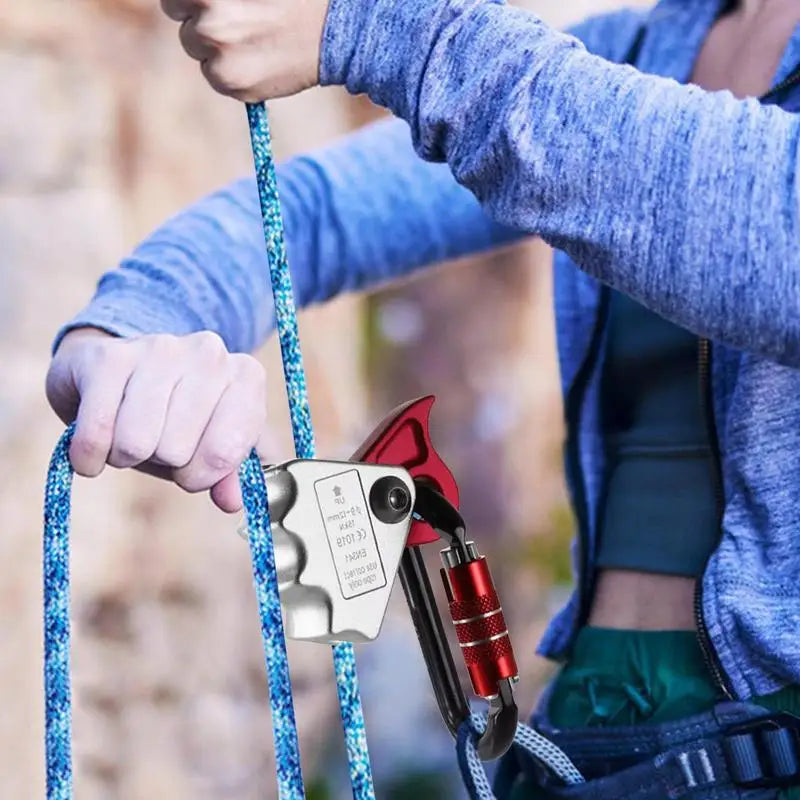 Load image into Gallery viewer, Rope Grab Fall Protection Metal Climbing Anti-Fall Gear 15KN Safety Rope Grab Multipurpose Rock Climbing Self-Locking Rope Grab
