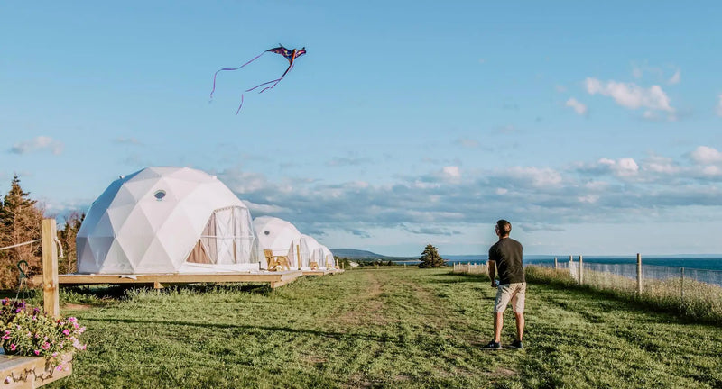 Load image into Gallery viewer, Geodesic Dome Manor greenhouse Tent Leisure Resort Vacation Outdoor Glamping Round Tent Transparent Starry Sky Luxury Hotel Dome
