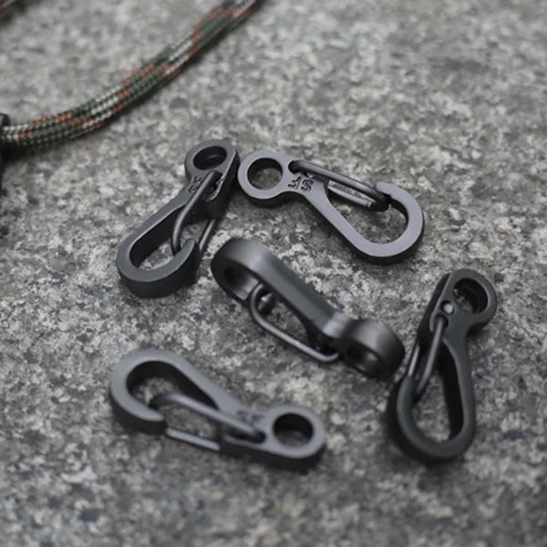 Load image into Gallery viewer, 10PCS/LOT Mini SF Spring Backpack Clasps Climbing Carabiners EDC Keychain Camping Bottle Hooks Paracord Survival Gear - Black
