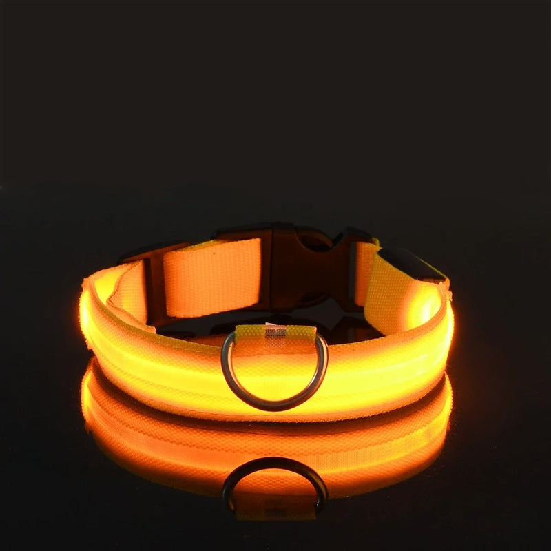 Load image into Gallery viewer, LED Dog Collar for Night Safety
