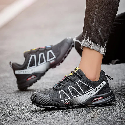 Qwaccu Waterproof Hiking Shoes – All-Weather Traction for Outdoor Adventures